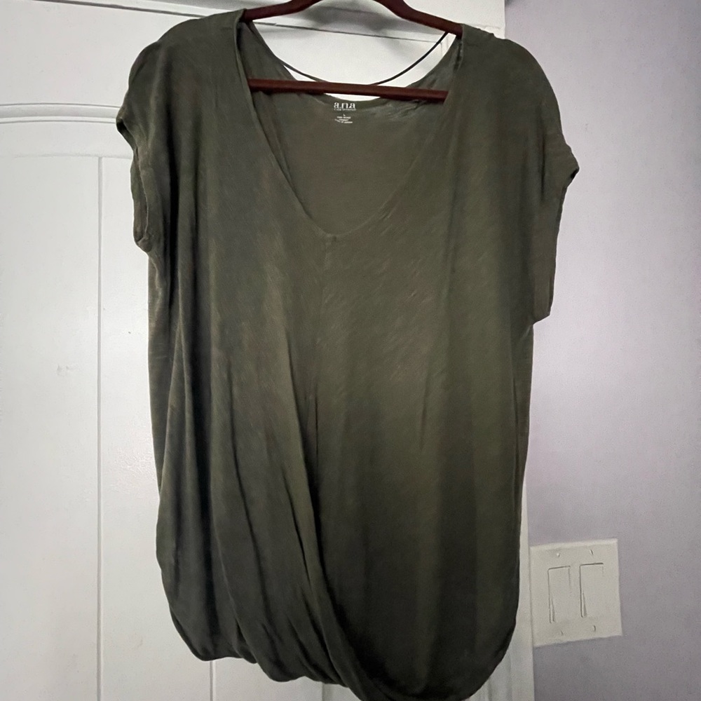 Woman’s blouse